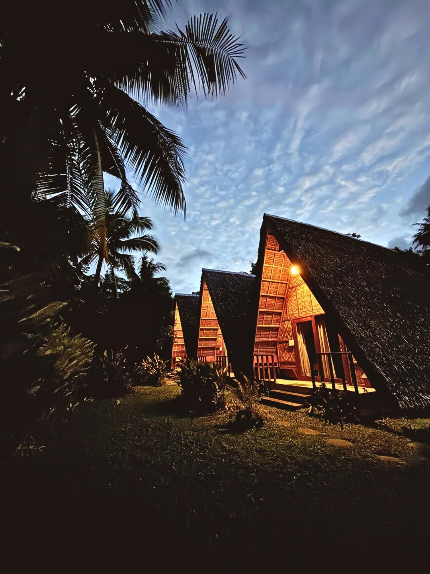 Triangle Palms Siargao Βίλα General Luna  Εξωτερικό φωτογραφία